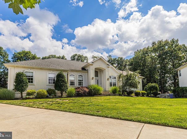 426 BELLA VITA COURT, HAMMONTON, NJ 08037