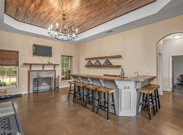 495 John, Gloster, LA 71030