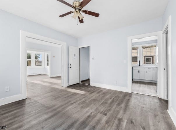27 Berkeley Pl, Bloomfield Twp., NJ 07003-4801