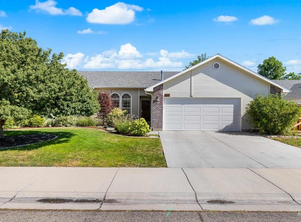 942 E Brown Bear Ct., Meridian, ID 83646