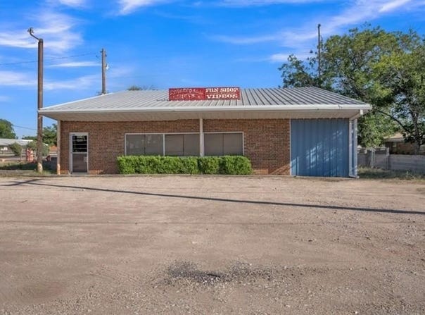 6914 S Service Rd, Big Spring, TX 79720