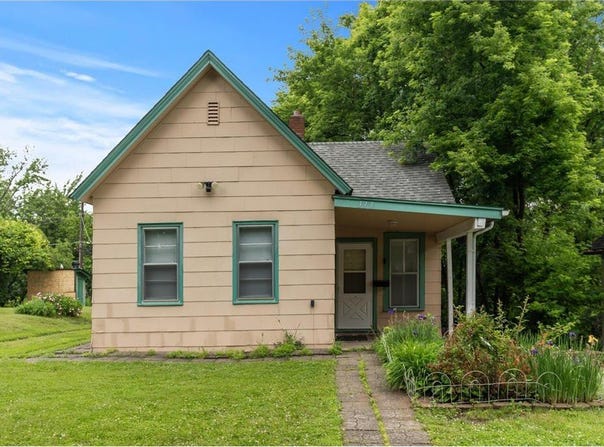 377 Winona Street E, Saint Paul, MN 55107
