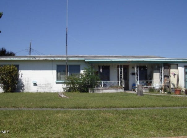 1156 Wilson Street, Melbourne, FL 32935