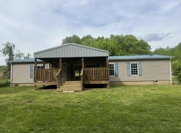 12270 Red Hill Maxwell Rd., Utica, KY 42376
