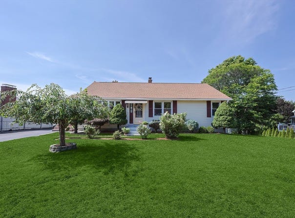 159 Orient Street, Worcester, MA 01604