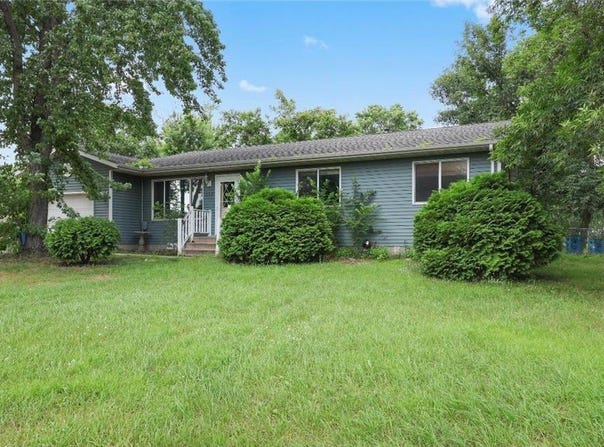 112 4th Avenue NW, Rice, MN 56367