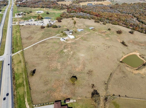 1992 N US Highway 287, Decatur, TX 76234