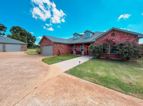 4767 FM 322, PALESTINE, TX 75801