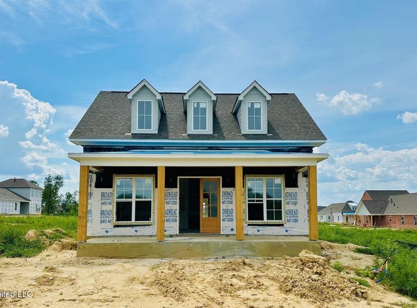 1013 Crepe Myrtle Drive, Brandon, MS 39047