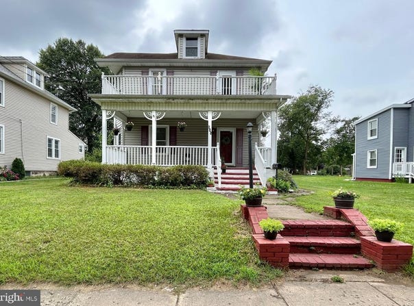 644 E FRONT STREET, FLORENCE, NJ 08518