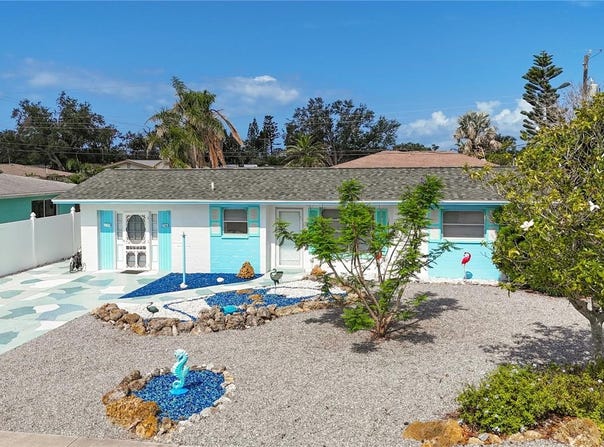 1790 POMELO DRIVE, VENICE, FL 34293
