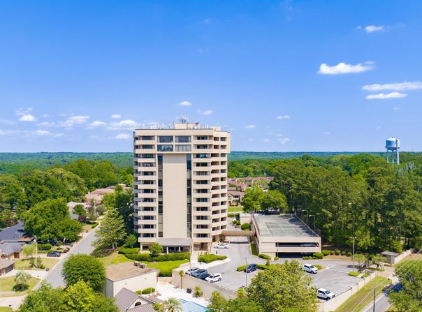 100 Tower Drive, Daphne, AL 36526