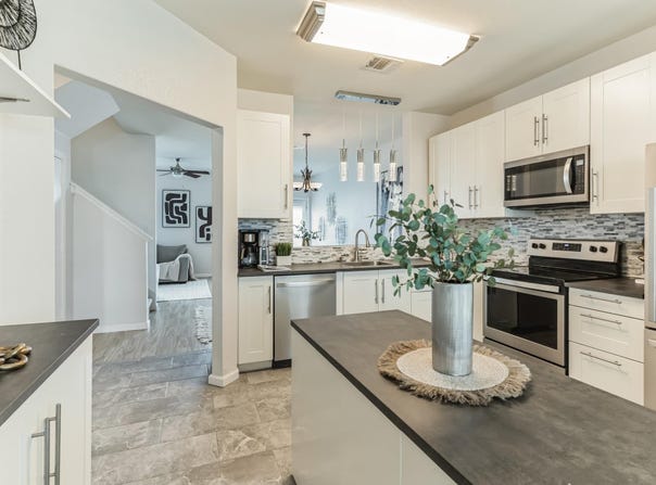 18712 Imperial Eagle Ln, Elgin, TX 78621