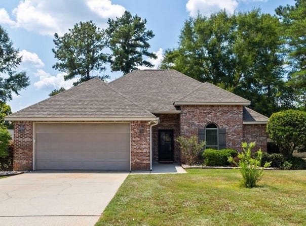 10 Apalachee, Hattiesburg, MS 39402