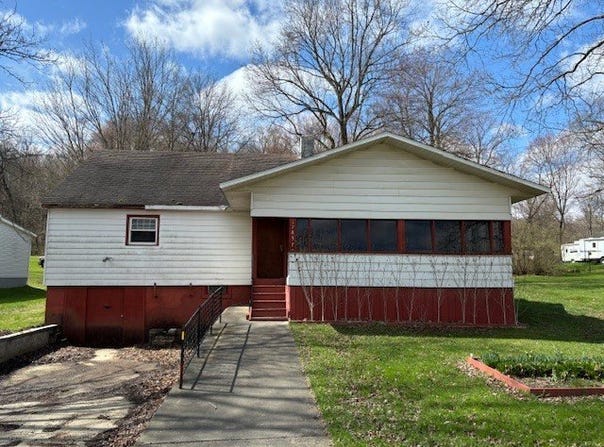 17857 285 Highway, Cochranton, PA 16314