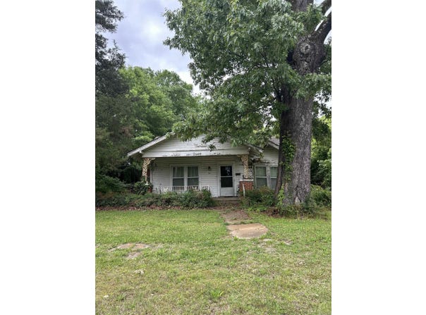 413 E 2Nd St, Prescott, AR 71857