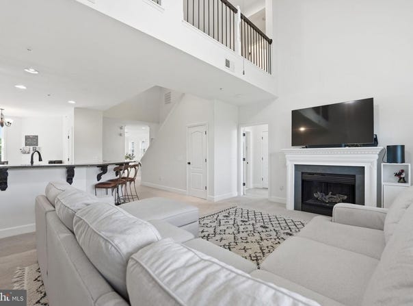 13940 GREENDALE DR, WOODBRIDGE, VA 22191