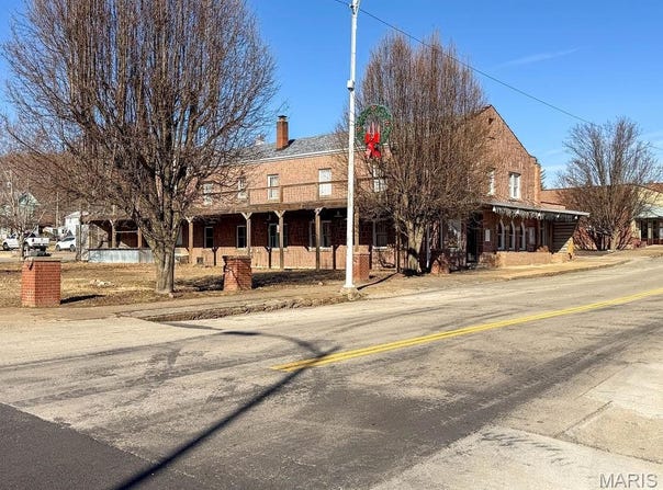156 S Main Street, Ironton, MO 63650
