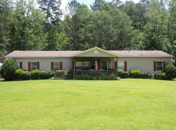 136 WELLS Loop, Jasper, AL 35503