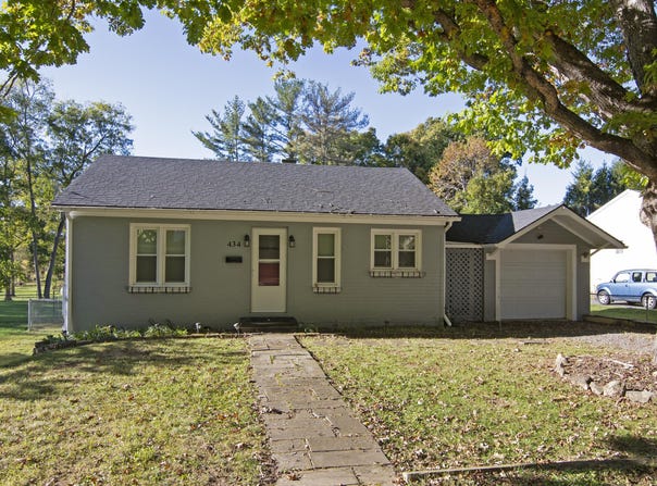 434 Frazier St, Lewisburg, WV 24901