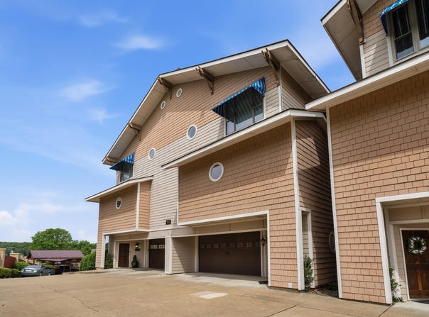 244 BAYOU Point, Hot Springs, AR 71913