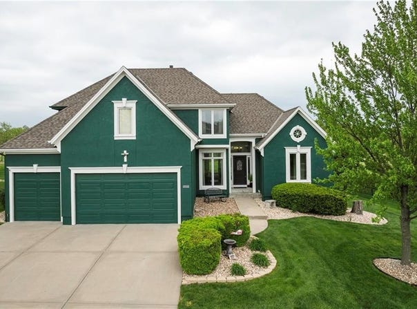 4417 N 141st Street, Basehor, KS 66007
