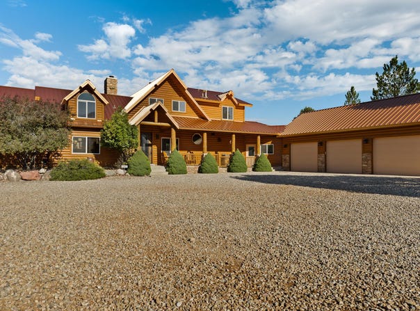 2163 2800 E, New Harmony, UT 84757