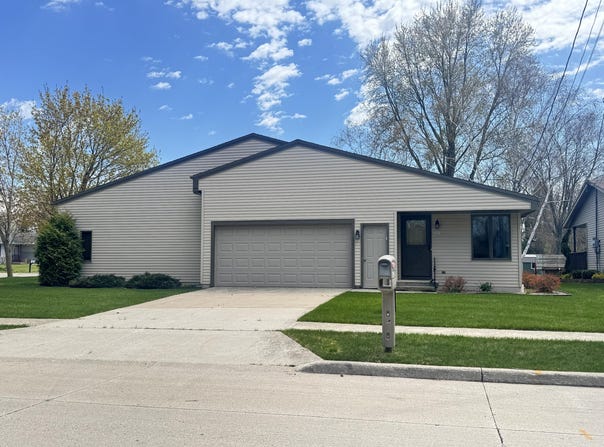 3503 Joseph Rd, Manitowoc, WI 54220