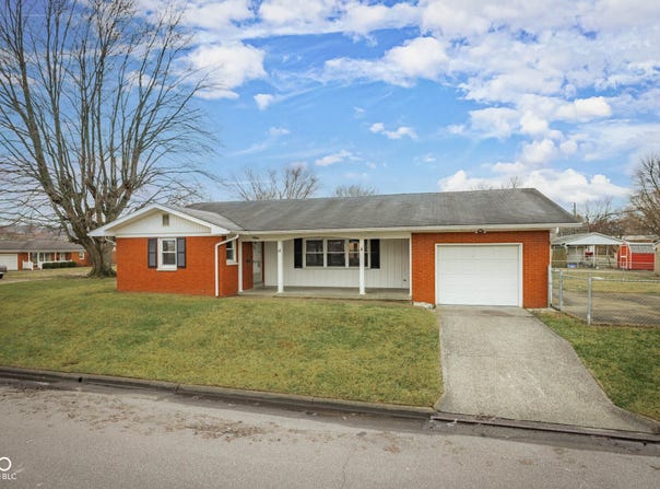 1827 Fulton Street, Tell City, IN 47586