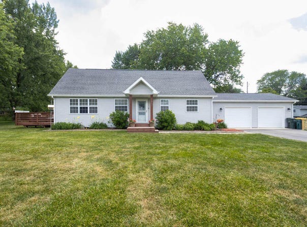 1802 Truman Avenue, Valparaiso, IN 46383