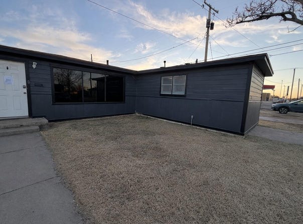 1705 W 16th Street, Plainview, TX 79072