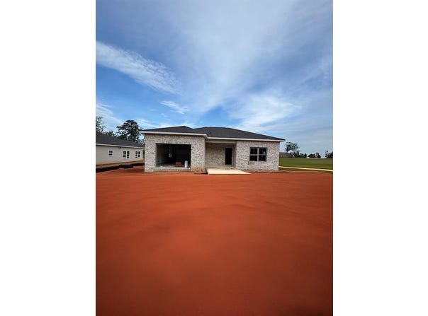 7177 King Road, Valley, AL 36854
