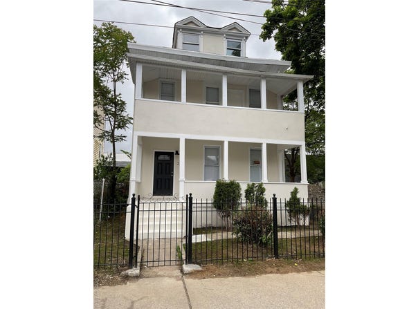 234 S 3rd Avenue, Mount Vernon, NY 10550