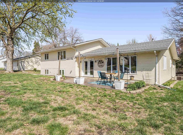206 E. Busker St., Schaller, IA 51053
