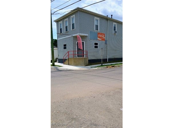 191 S 2nd Street NE, Newark, OH 43055