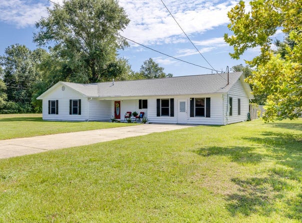5811 Monroe Street, Baker, FL 32531