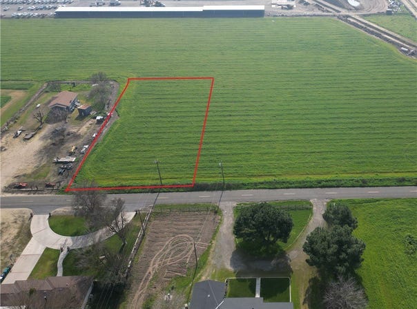 3 W Belcher Avenue, Merced, CA 95348
