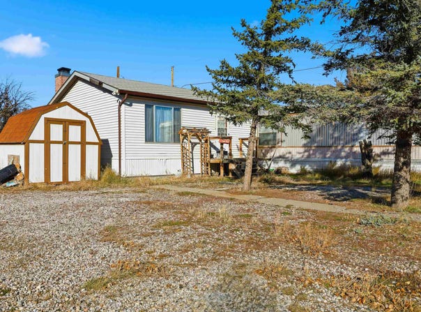 205 E State Street, Rawlins, WY 82301