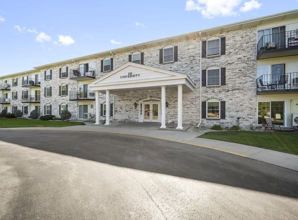 151 N University Dr, West Bend, WI 53095