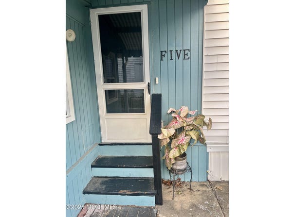 5 B Trail, Brick, NJ 08724