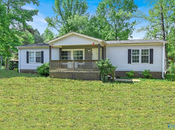 116 County Road 848, Logan, AL 35098