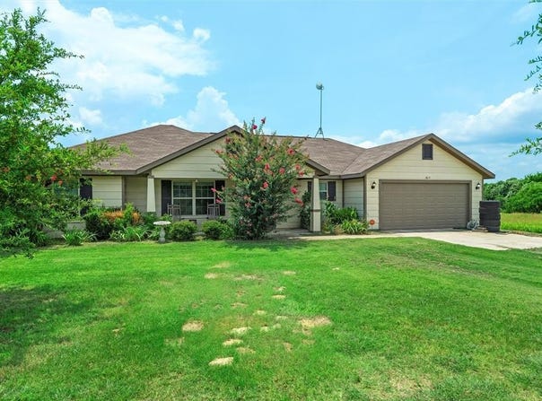 1835 Carter Road, Springtown, TX 76082