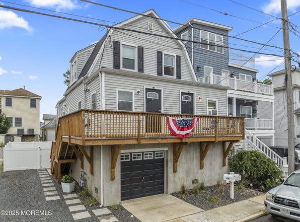16 Barberie Avenue, Highlands, NJ 07732