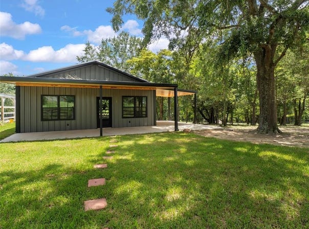 162 Holloway Lane, Big Sandy, TX 75755