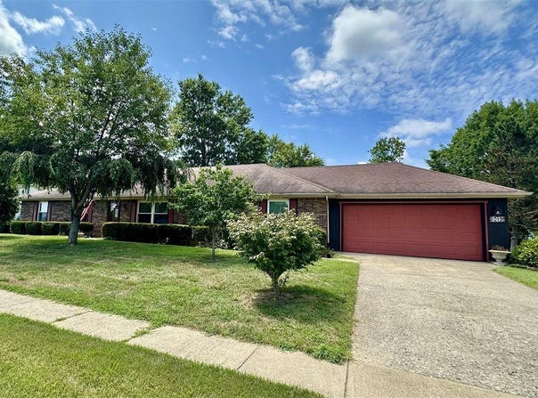 1019 S Woodland Drive, Radcliff, KY 40160