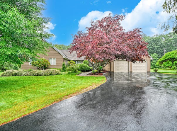 3 Tallwood Road, Augusta, ME 04330