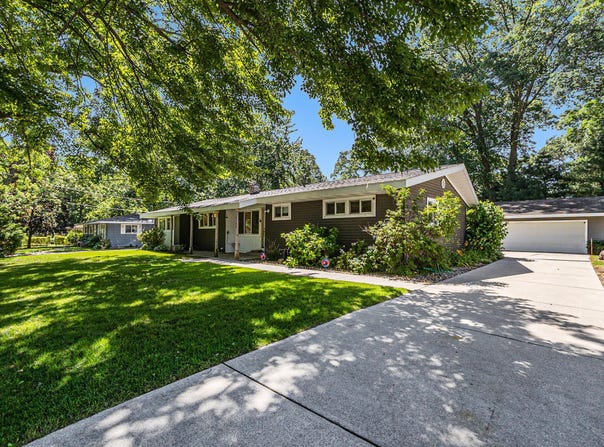 15142 ECHO COURT, SPRING LAKE, MI 49456