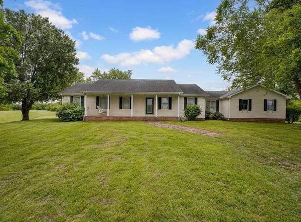 7709 SR 135, Marion, KY 42064