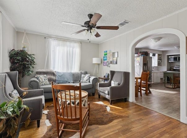 1505 W Johnson Street, Denison, TX 75020