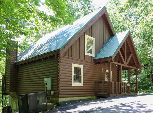 556 Wildwood Forest Way, Sevierville, TN 37876